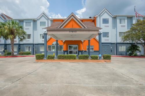 hotels with balcony in Baton Rouge