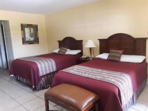 hotels with balcony in Galveston