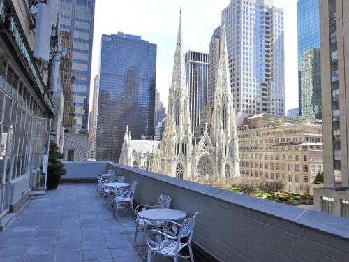 hotels with balcony in Manhattan