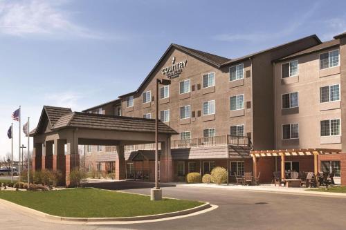 hotels with balcony in Indianapolis