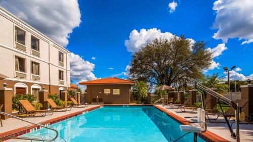 hotels with balcony in Sarasota