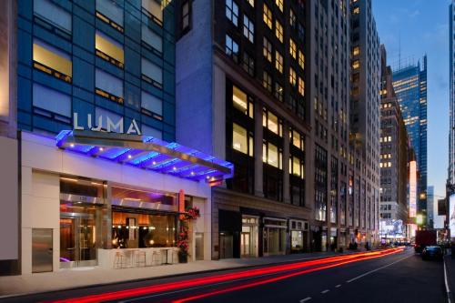 hotels with balcony in New York