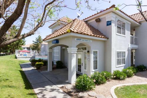 hotels with balcony in Tempe