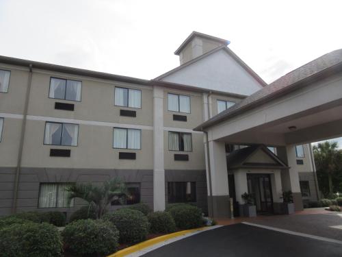 hotels with balcony in Columbia