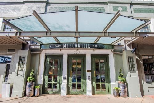 hotels with balcony in New Orleans