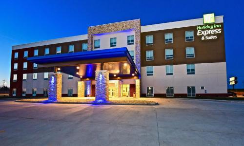 hotels with balcony in Missouri