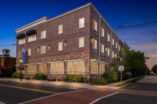 hotels with balcony in Pennsylvania