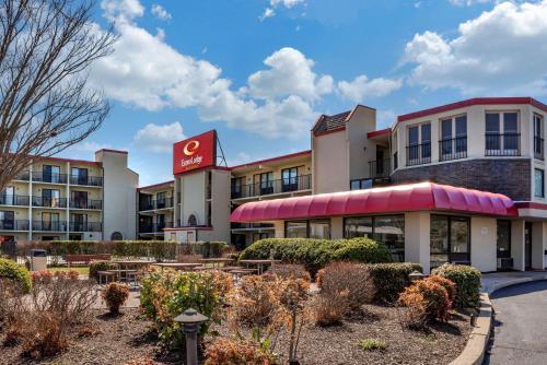 hotels with balcony in Delaware