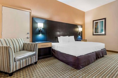 hotels with balcony in Amarillo