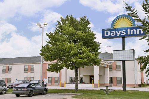 hotels with balcony in Burlington