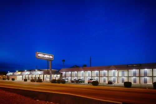 hotels with balcony in Tucson