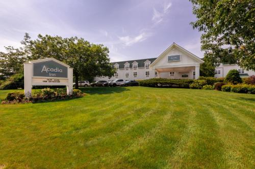 hotels with balcony in Maine