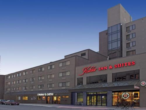 hotels with balcony in Rochester