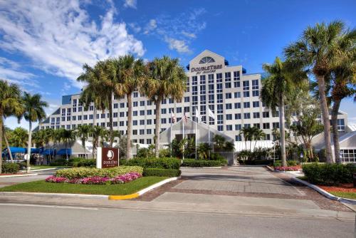 hotels with balcony in Fort Lauderdale