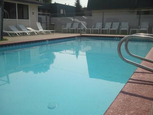 hotels with balcony in Spokane