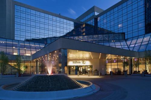 hotels with balcony in Connecticut