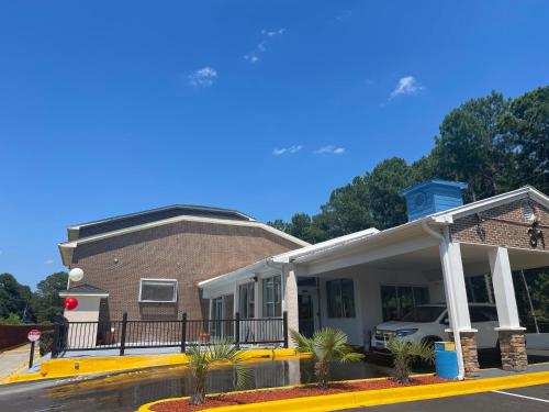 hotels with balcony in South Carolina