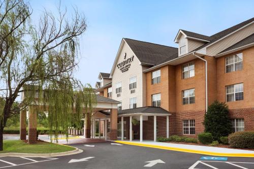 hotels with balcony in Charlotte