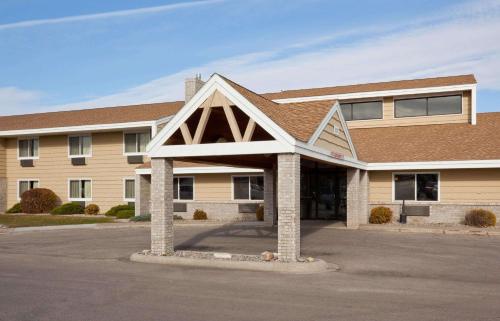 hotels with balcony in Minnesota