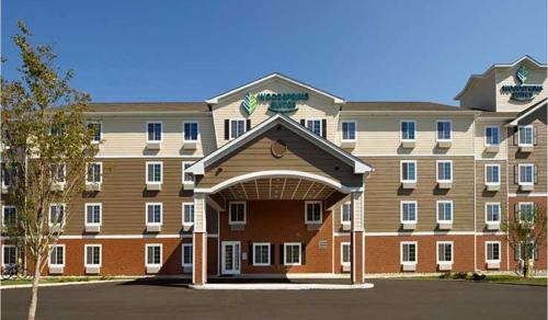 hotels with balcony in State College