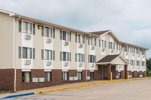 hotels with balcony in Columbia