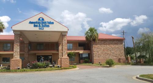 hotels with balcony in Hampton