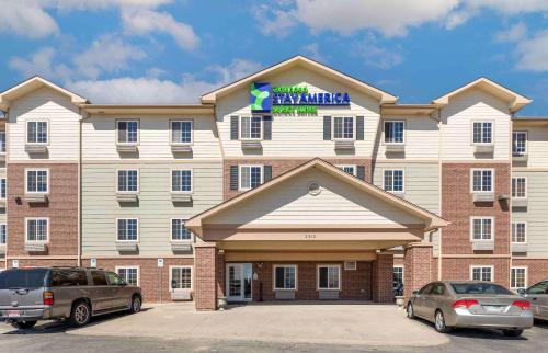 hotels with balcony in Fort Collins
