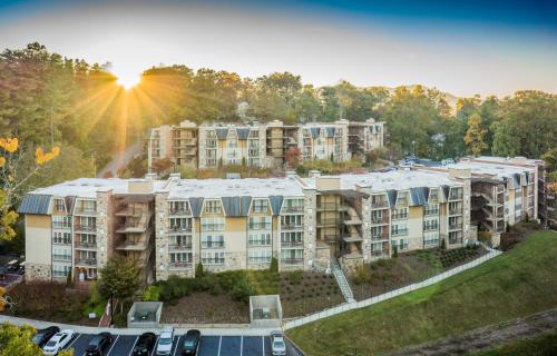 hotels with balcony in Asheville