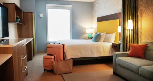 hotels with balcony in Massachusetts